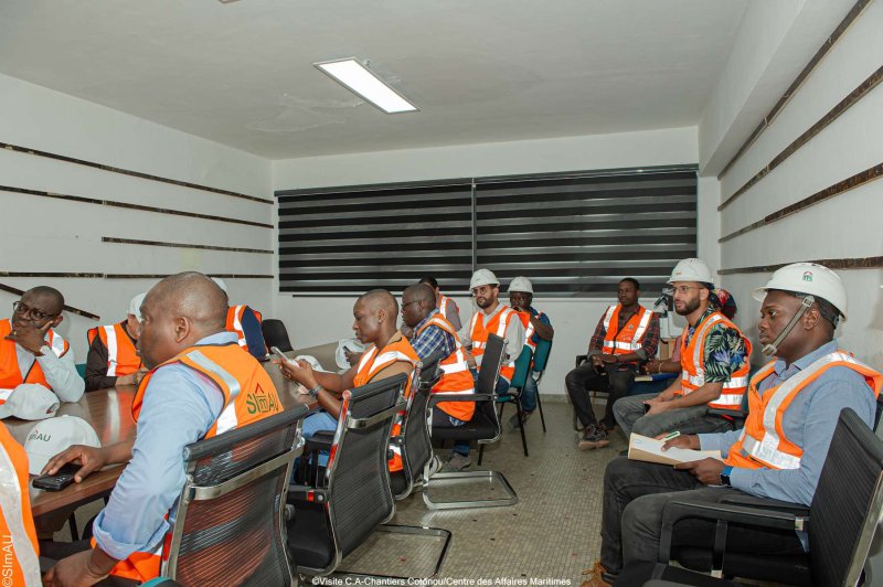 Visite du Comité d'Administration au Centre des Affaires Maritimes à Cotonou